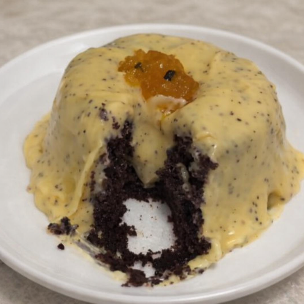 Caseirinho de Chocolate com Brigadeiro de Máracuja